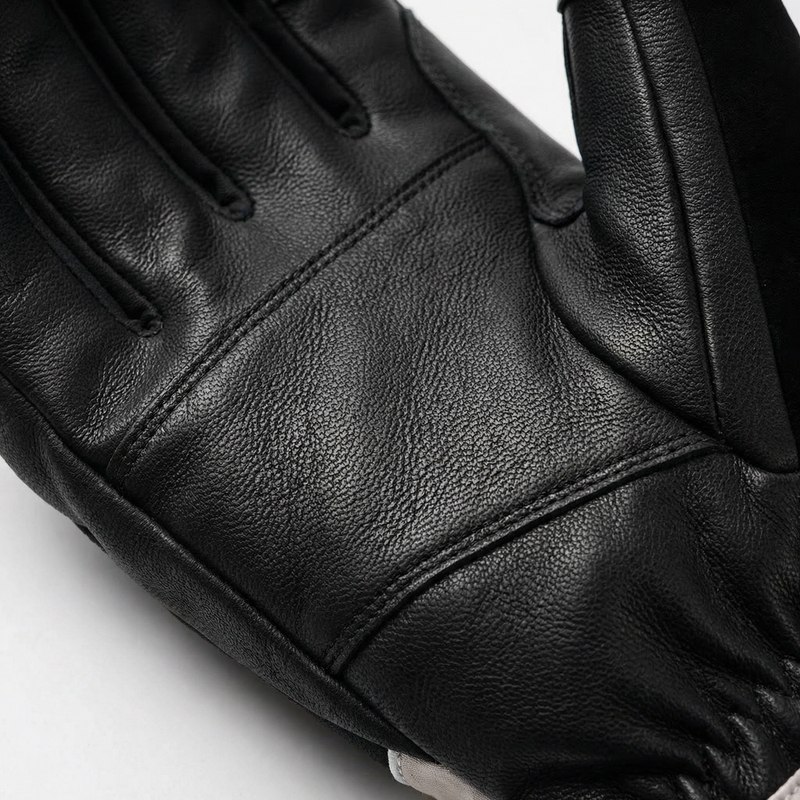 Laden Sie das Bild in Galerie -Viewer, Savior Heated Ski Gloves 2.0 – Bluetooth & Waterproof Goatskin