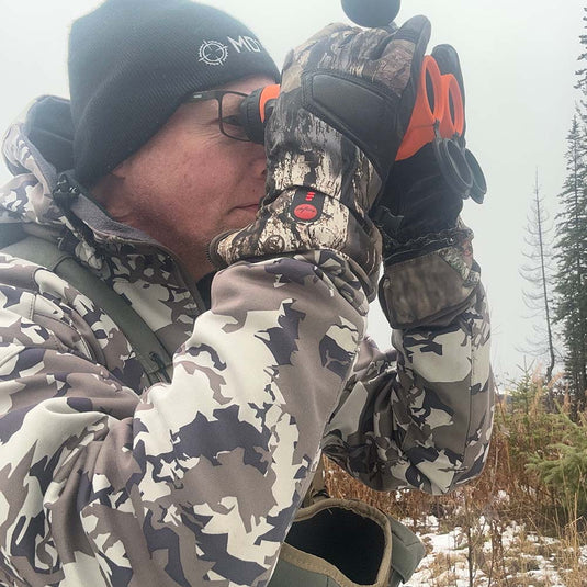 Savior Camo Heated Gloves For Hunting