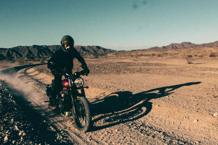 Heated Motorcycle Gloves: A Beginner’s Guide to Winter Riding Safety and Comfort