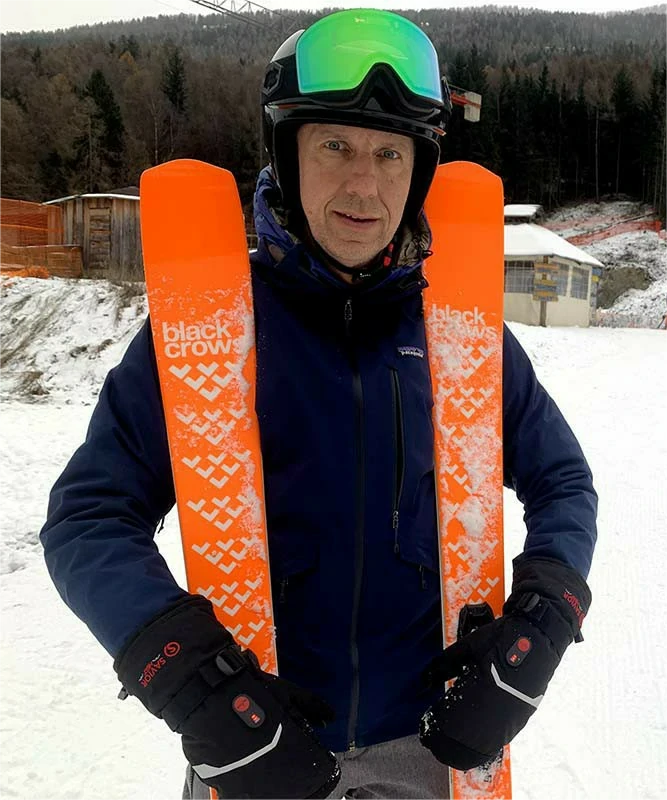 Heated Glove Liners vs. Heated Gloves Which One is Best Savior Heat