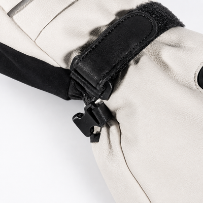 EH8 Pro™ Extreme Cold Heated Ski Gloves