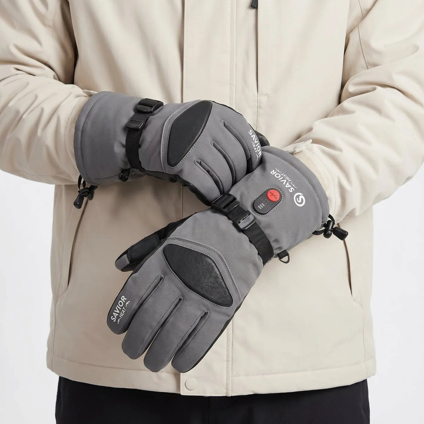Savior Heat SKGU04FS 3000mAh Heated Ski Gloves worn by model