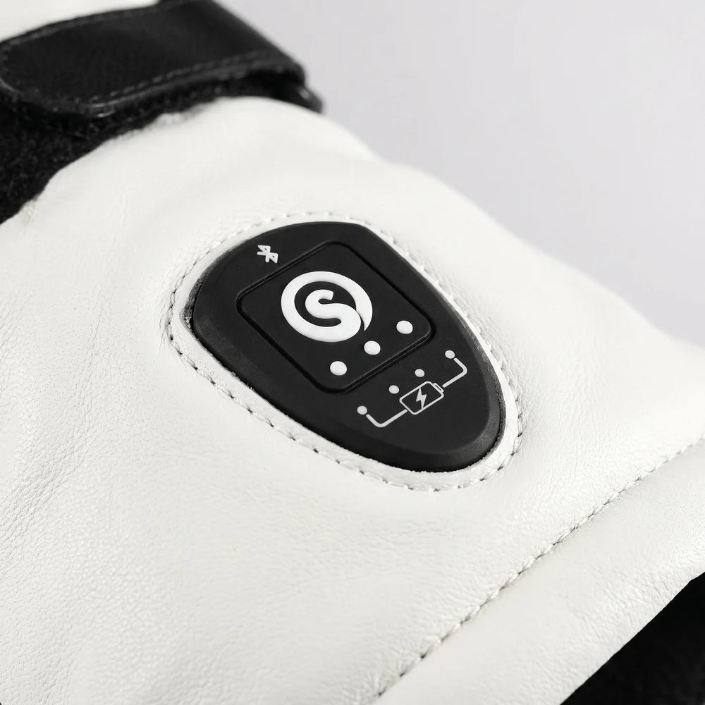 Extreme Cold Heated Gloves detail view