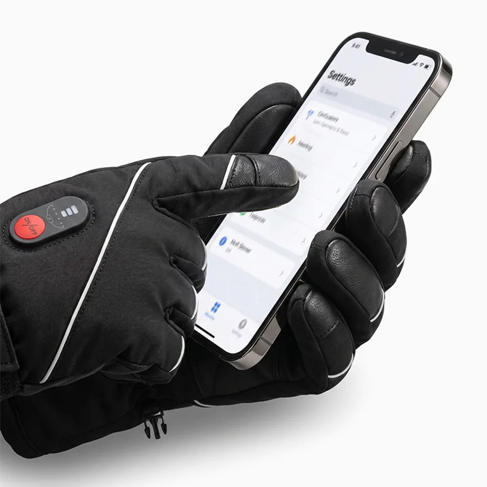 Touchscreen compatible fingertips on Performance Heated Ski Gloves