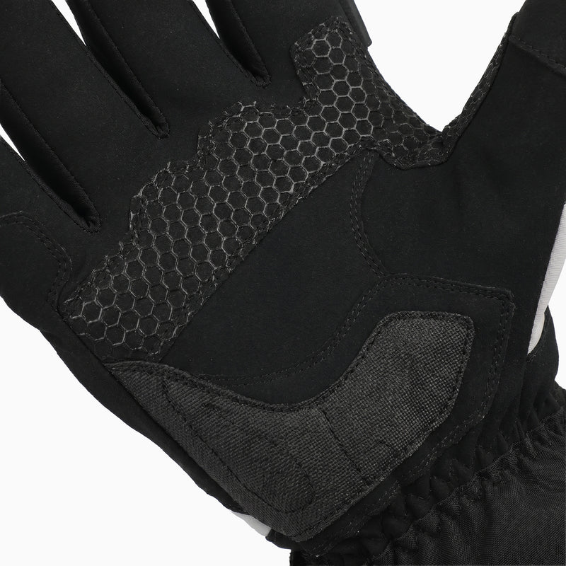 Cargue la imagen en el visor de la galería, The palms of these heated gloves are made with non-slip PVC material, ensuring a firm grip on the handlebars for safe and reliable control.
