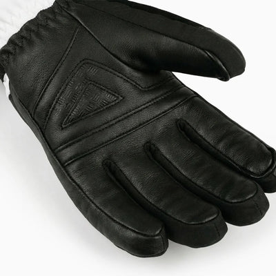 Heated Ski Gloves for skiing